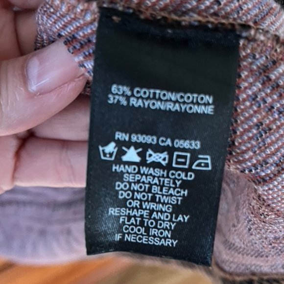 Nic + Zoe Tribal Print Tunic Sweater, sz M - Picture 9 of 9